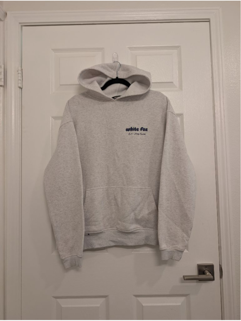White Fox Gray Blue Lounge Essentials Era 8 Oversized Hoodie Galaxy S *Flawed* - Picture 5 of 9